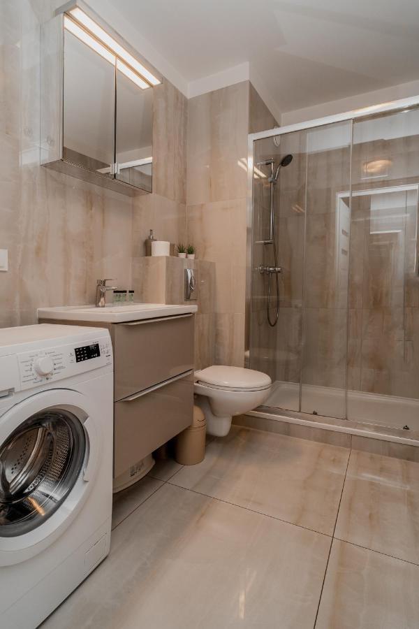 Totu Home Waterlane Island Apartments Gdansk Luaran gambar